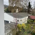Apartment Am Teich 2