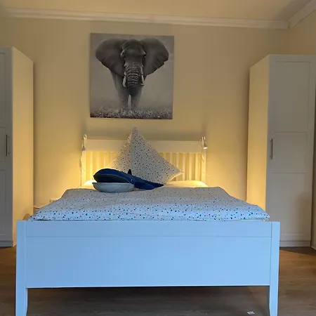 Am Teich 2 * Krefeld